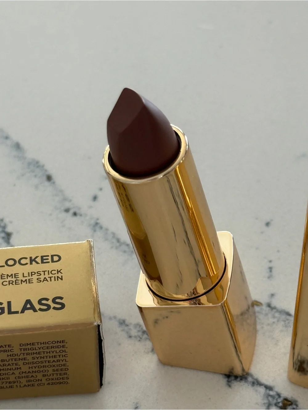 hourglass lipstick
